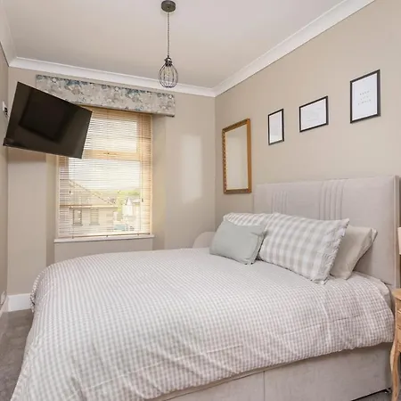 A Spacious Terraced Townhouse Holiday home *